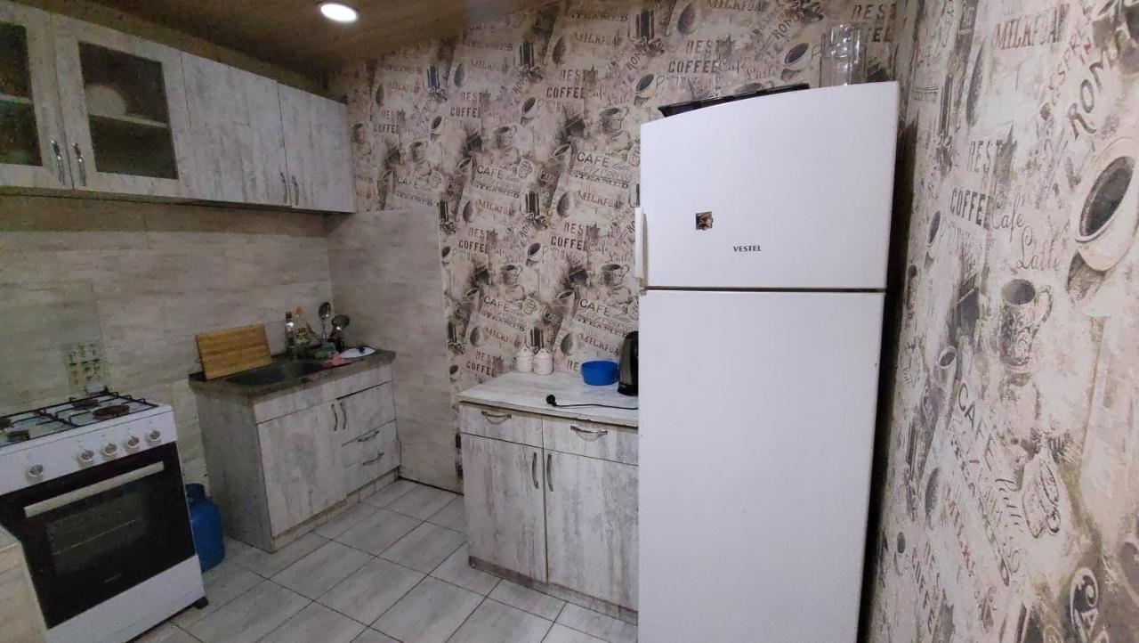 Kiev Hostel Tbilisi Luaran gambar