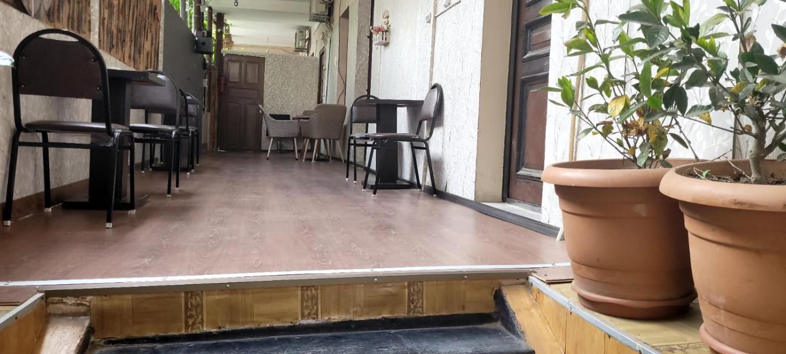 Kiev Hostel Tbilisi Luaran gambar