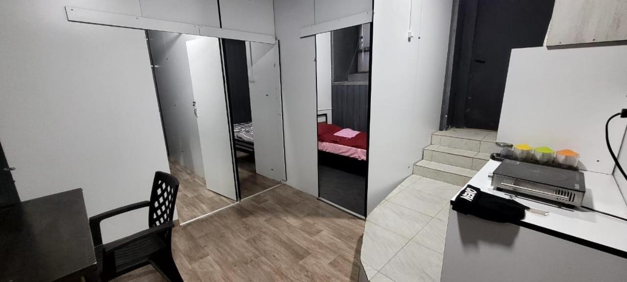 Kiev Hostel Tbilisi Luaran gambar