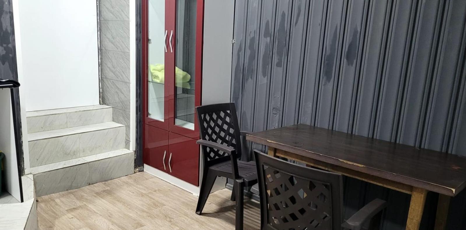 Kiev Hostel Tbilisi Luaran gambar